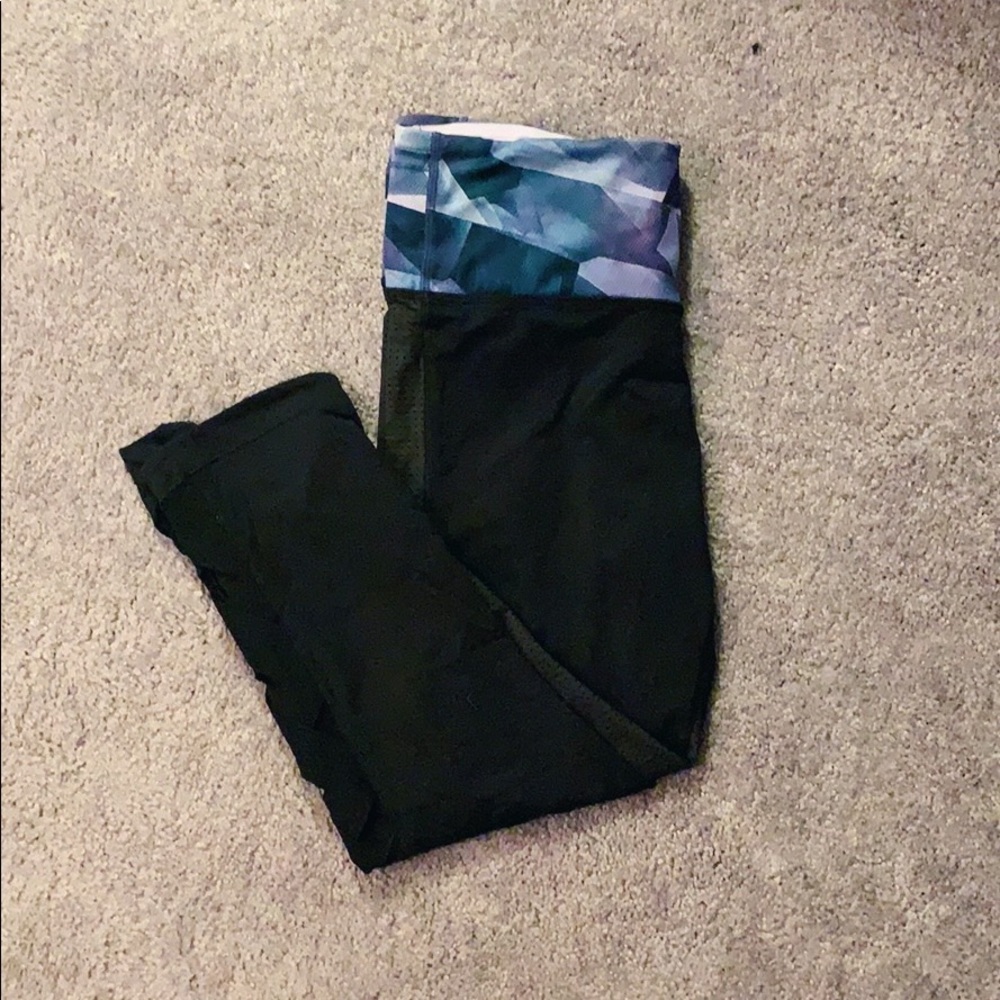 Lululemon Var-City Crop Leggings